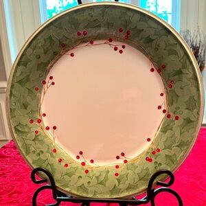 Lenox Holiday Damask dinner plate